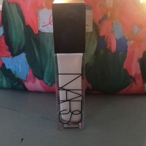NARS - Natural Radiant Longwear Foundation